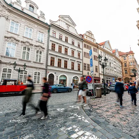 New Huge Next Castle And Charles Bridge Apartmán